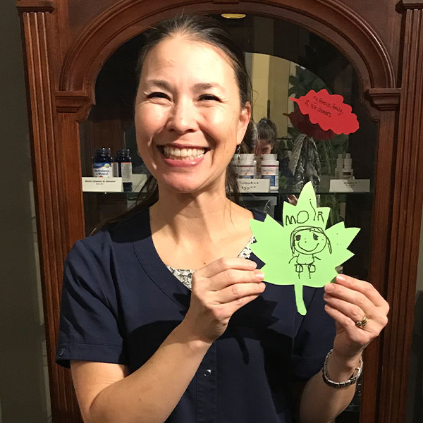 Chiropractor in Calgary AB Susanne Morris with Testimonial Chiropractor in Calgary AB Susanne Morris with Testimonial